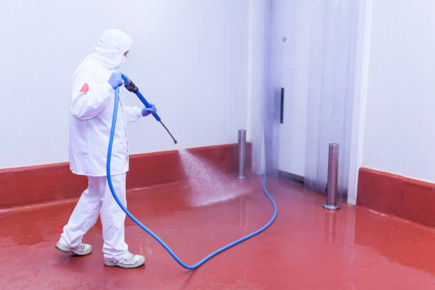 Best Factory Floor Cleaning  in Farmville, NC